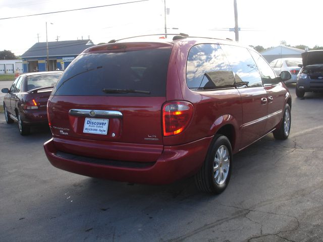 2002 Chrysler Town and Country Touring W 6 Disc