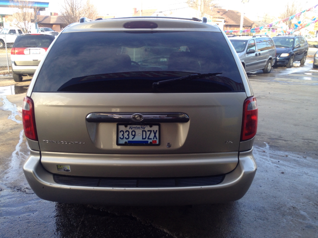 2002 Chrysler Town and Country Open-top