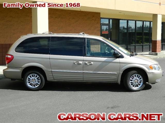 2002 Chrysler Town and Country SLT 25