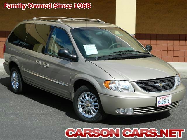 2002 Chrysler Town and Country SLT 25