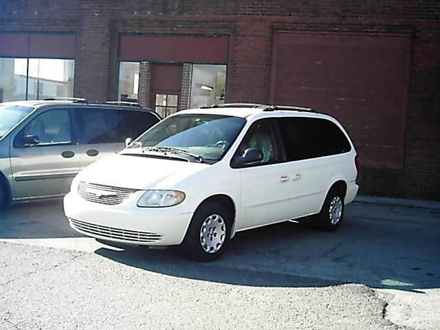 2002 Chrysler Town and Country Elk Conversion Van