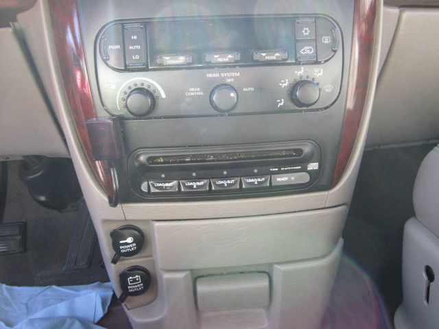 2002 Chrysler Town and Country 3.0 Avant Quattro