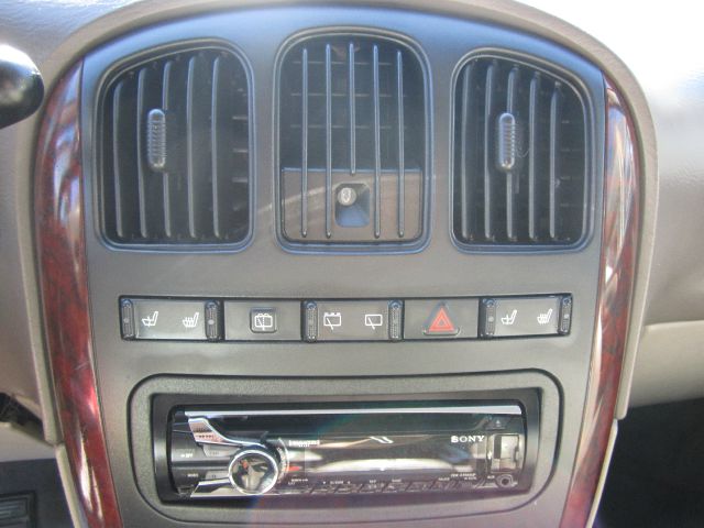 2002 Chrysler Town and Country 3.0 Avant Quattro