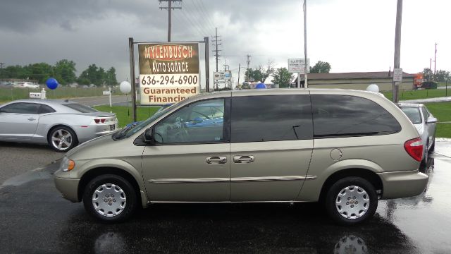 2002 Chrysler Town and Country Refrigerated Box