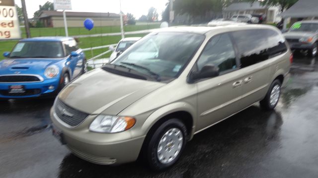 2002 Chrysler Town and Country Refrigerated Box