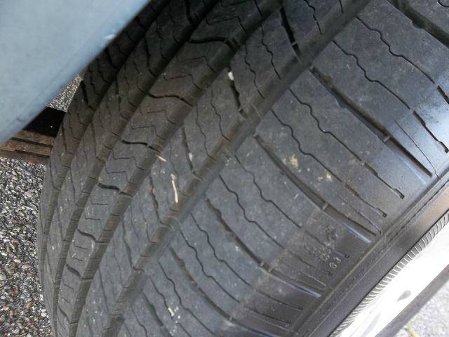 2003 Chrysler Town and Country H6 L.L. Bean