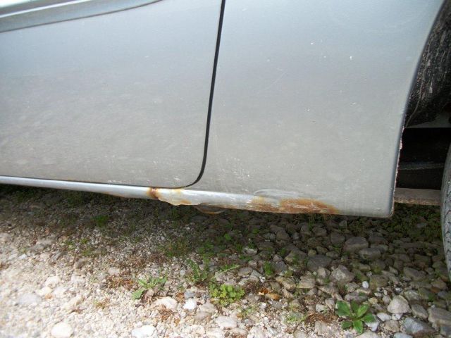 2003 Chrysler Town and Country Unknown