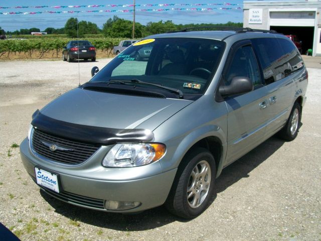 2004 Chrysler Town and Country GT Premium