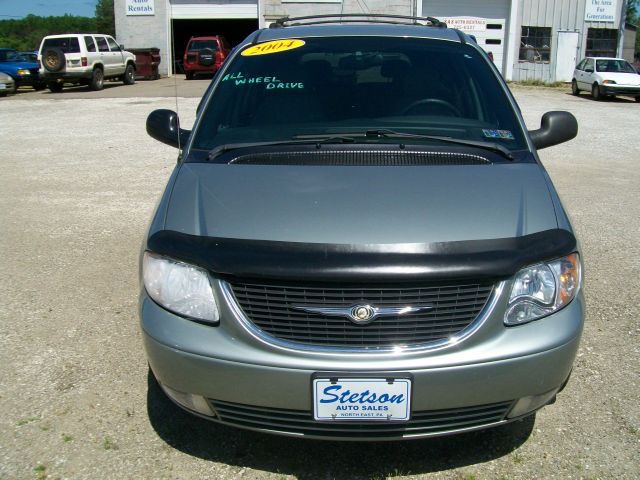 2004 Chrysler Town and Country GT Premium