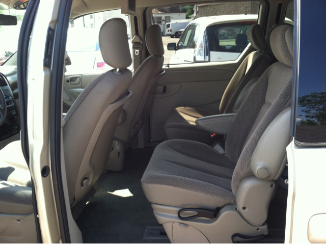 2005 Chrysler Town and Country Elk Conversion Van