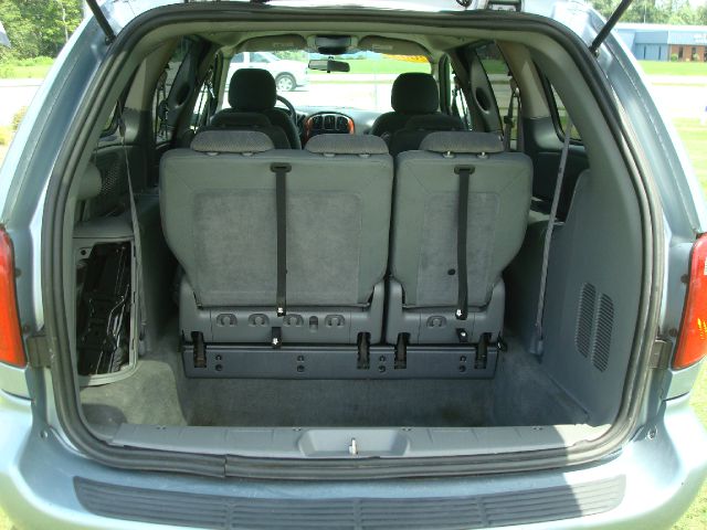 2005 Chrysler Town and Country Elk Conversion Van