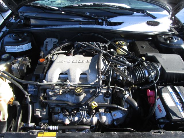 2005 Chrysler Town and Country 3.5