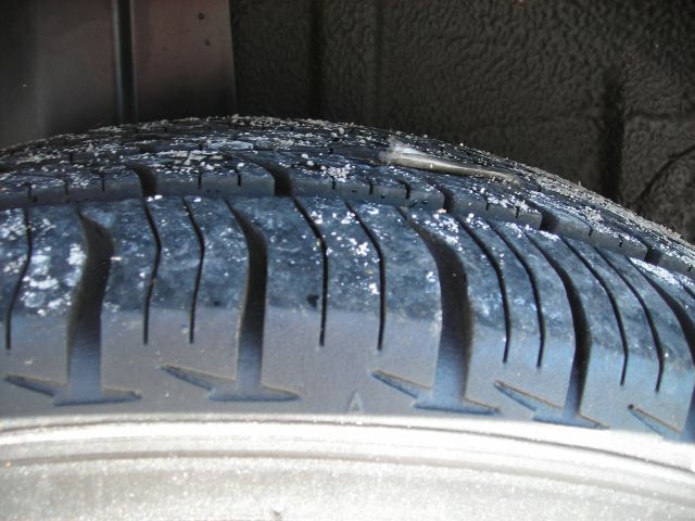 2005 Chrysler Town and Country SLT 25