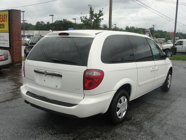 2005 Chrysler Town and Country Elk Conversion Van