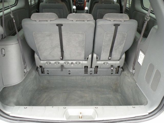 2005 Chrysler Town and Country Elk Conversion Van