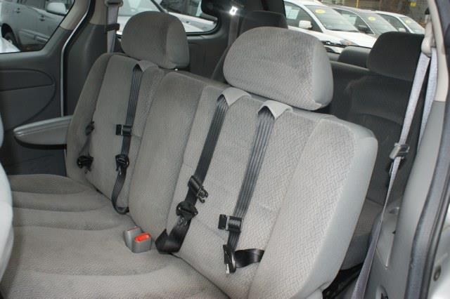 2006 Chrysler Town and Country Laranie