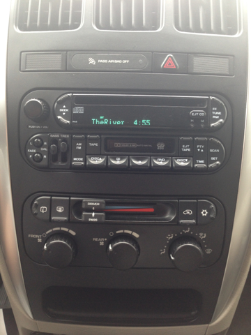 2006 Chrysler Town and Country 3.5