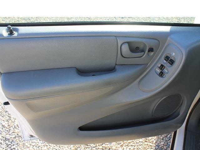 2006 Chrysler Town and Country Unknown