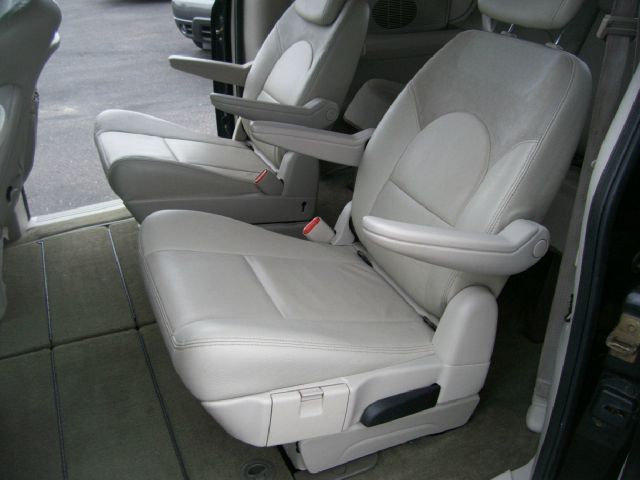 2006 Chrysler Town and Country Limited