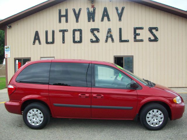 2006 Chrysler Town and Country Base