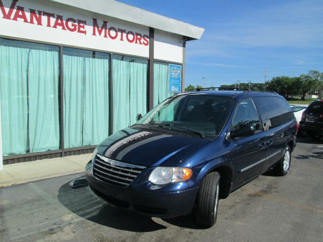 2006 Chrysler Town and Country Convertible 428ci