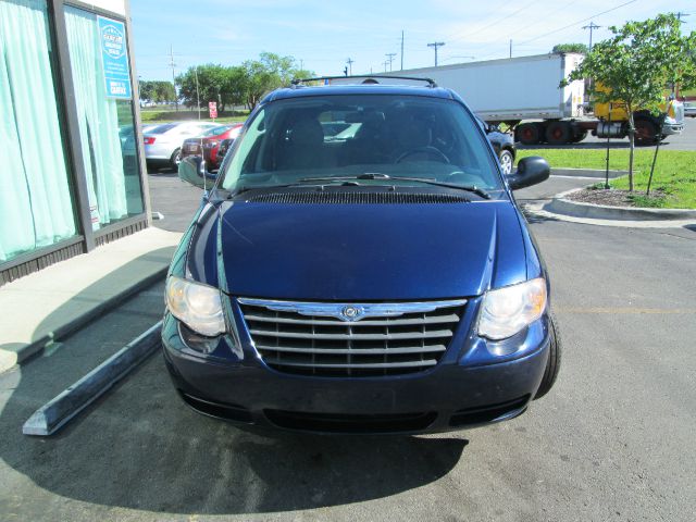 2006 Chrysler Town and Country Convertible 428ci