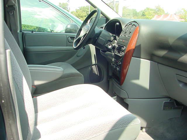 2006 Chrysler Town and Country Elk Conversion Van