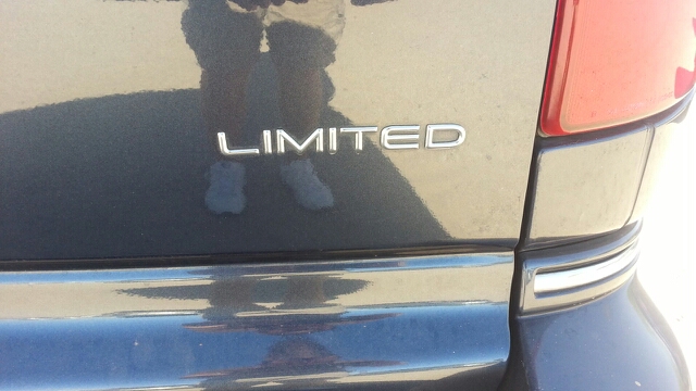 2006 Chrysler Town and Country 3.5