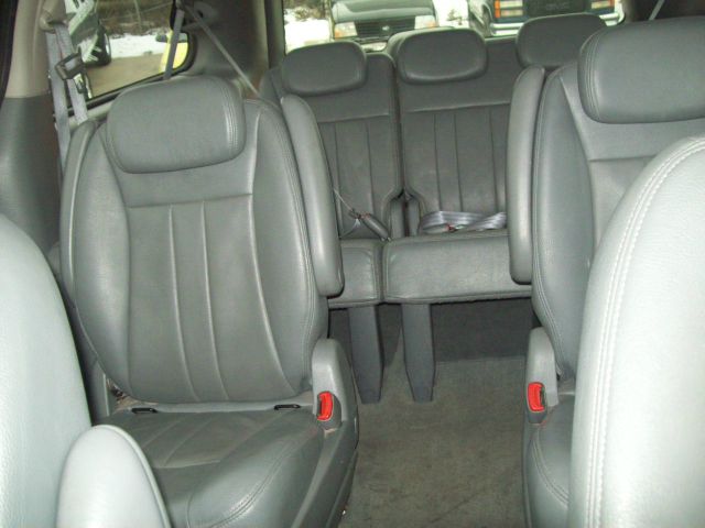 2007 Chrysler Town and Country 3.5