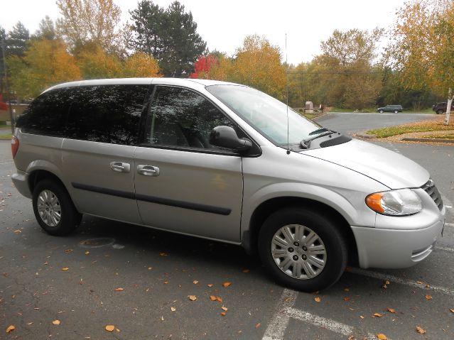 2007 Chrysler Town and Country Sportback LS