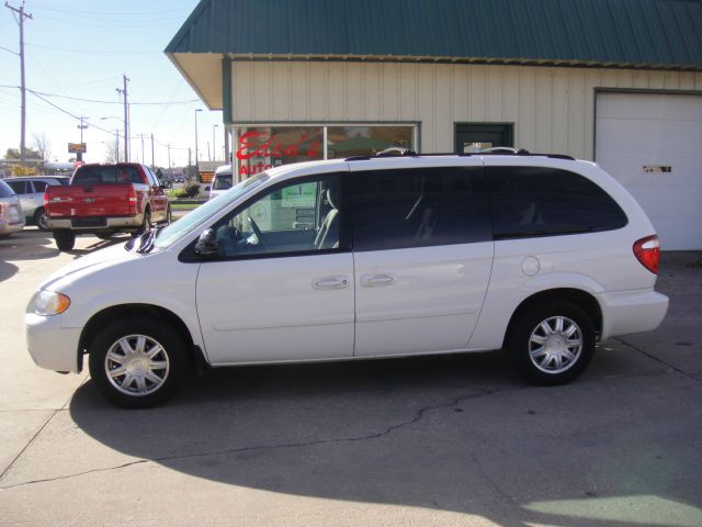 2007 Chrysler Town and Country 3.5
