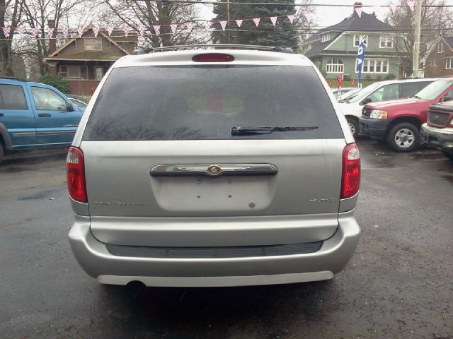 2007 Chrysler Town and Country 3.5