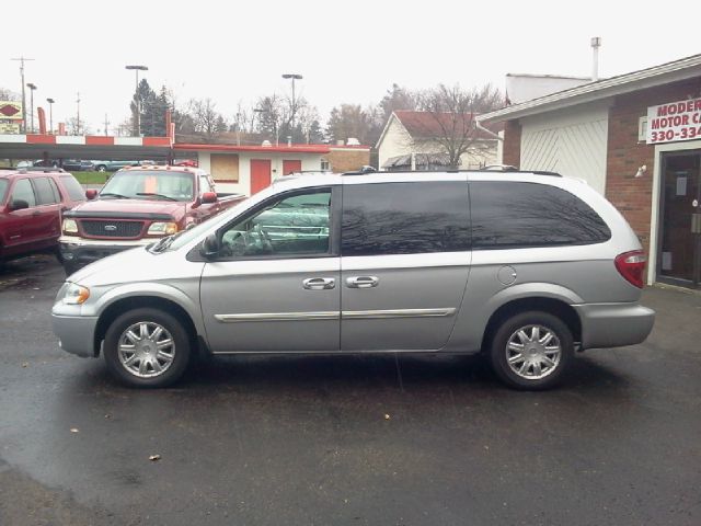 2007 Chrysler Town and Country 3.5