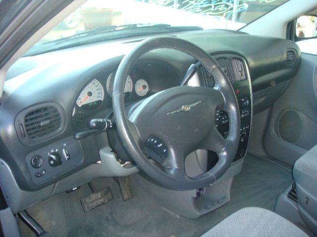 2007 Chrysler Town and Country 3.5