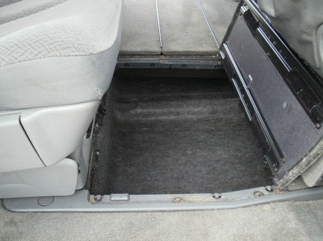 2007 Chrysler Town and Country G35xs