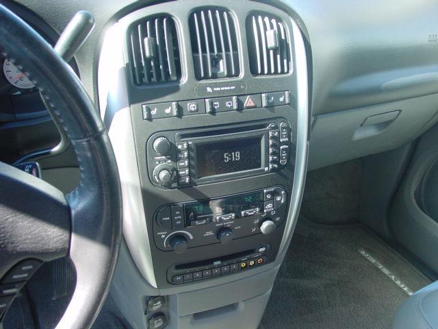 2007 Chrysler Town and Country 3.5