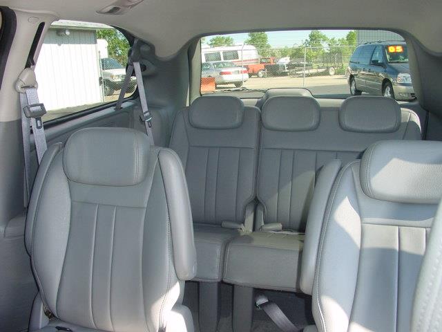 2007 Chrysler Town and Country 3.5