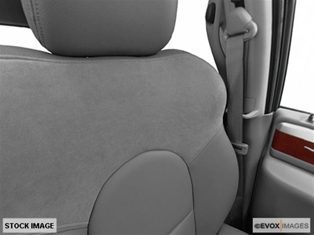 2007 Chrysler Town and Country Elk Conversion Van