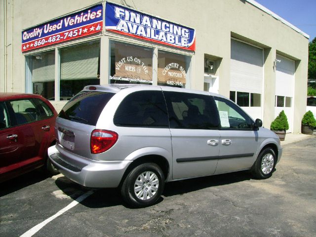 2007 Chrysler Town and Country Base
