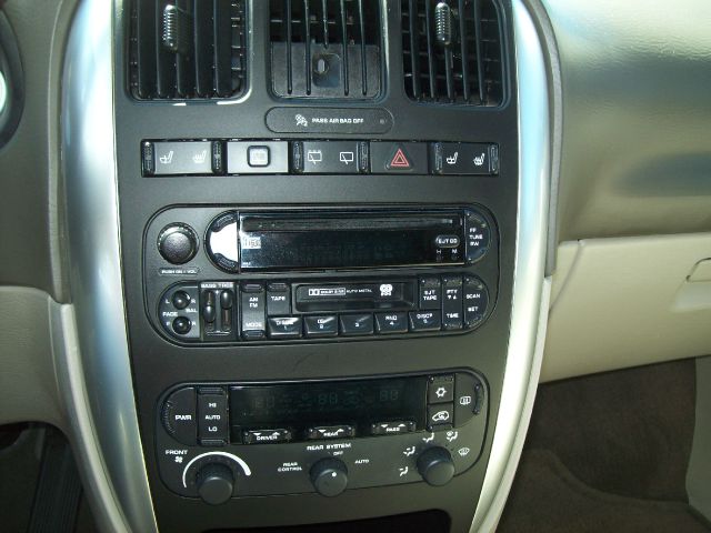 2007 Chrysler Town and Country 3.5