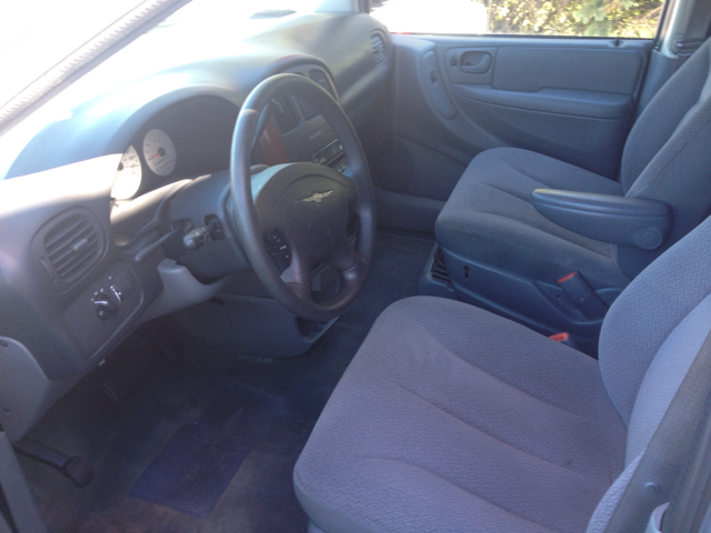 2007 Chrysler Town and Country Base