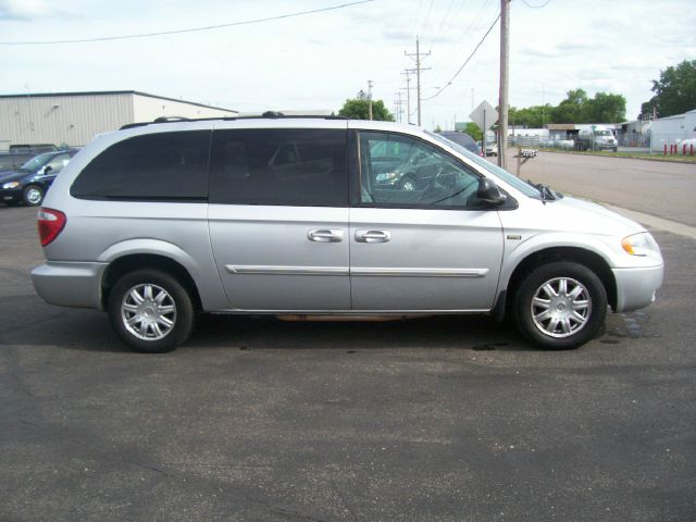 2007 Chrysler Town and Country 3.5