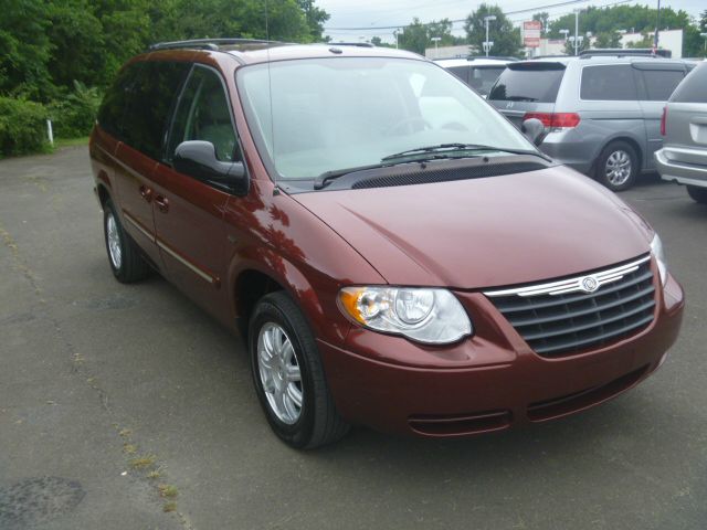 2007 Chrysler Town and Country 3.5