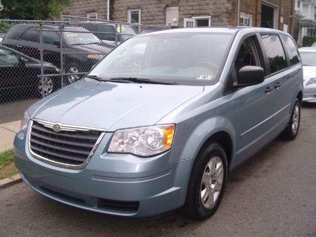 2008 Chrysler Town and Country Elk Conversion Van