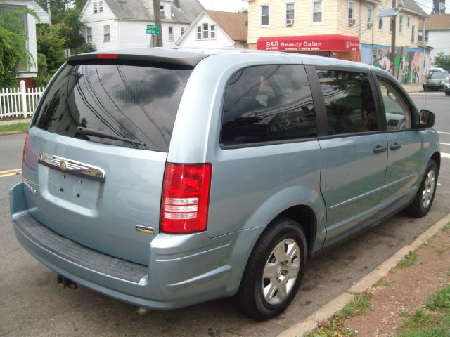 2008 Chrysler Town and Country Elk Conversion Van