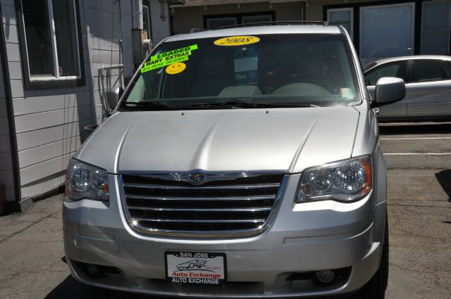 2008 Chrysler Town and Country 3.5