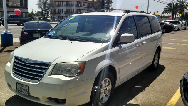 2008 Chrysler Town and Country 3.5