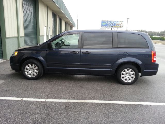2008 Chrysler Town and Country Elk Conversion Van