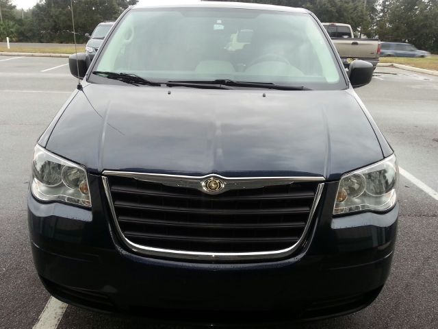 2008 Chrysler Town and Country Elk Conversion Van