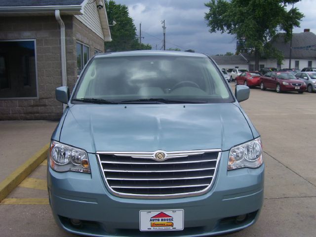2008 Chrysler Town and Country 3.5